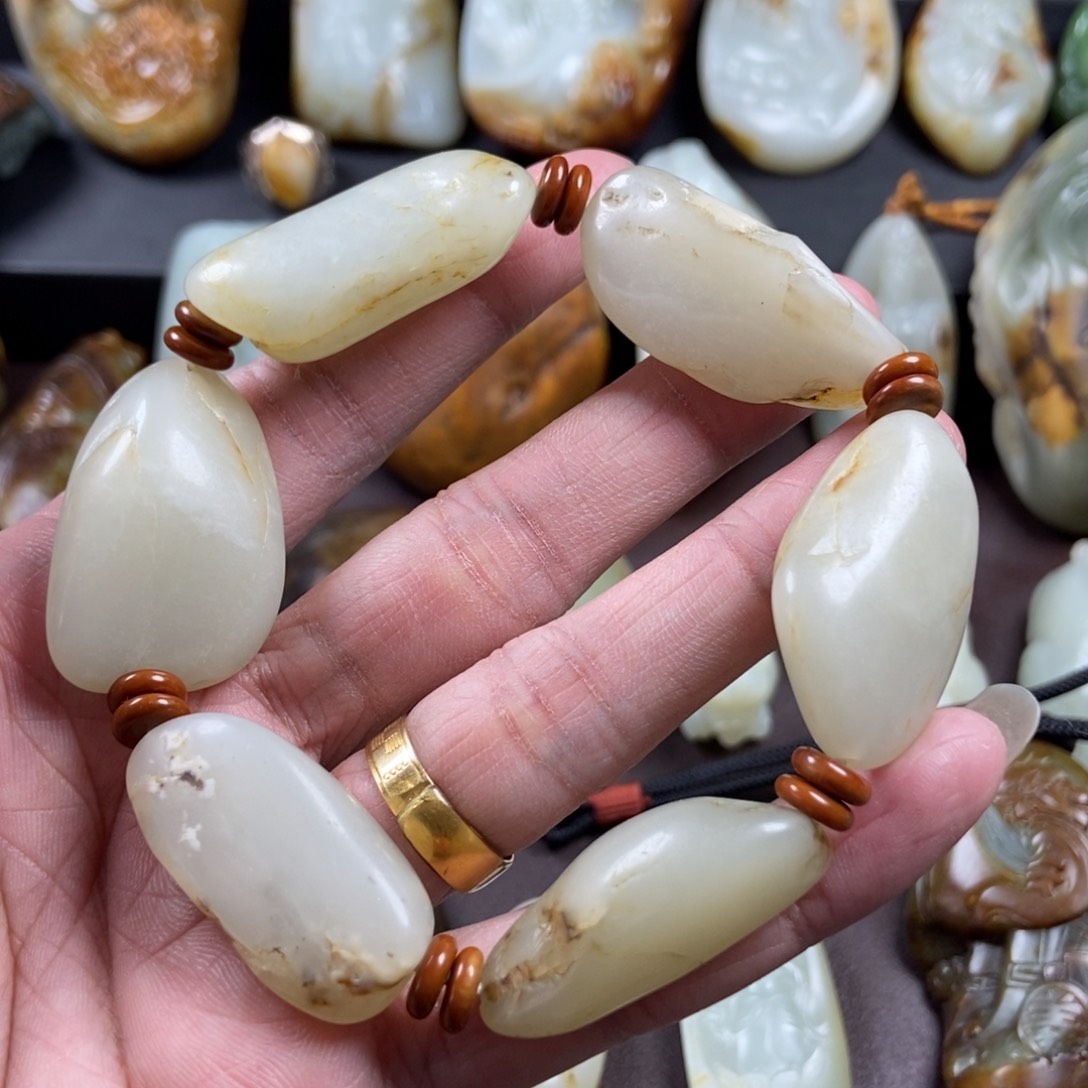 和田玉把件未镶嵌