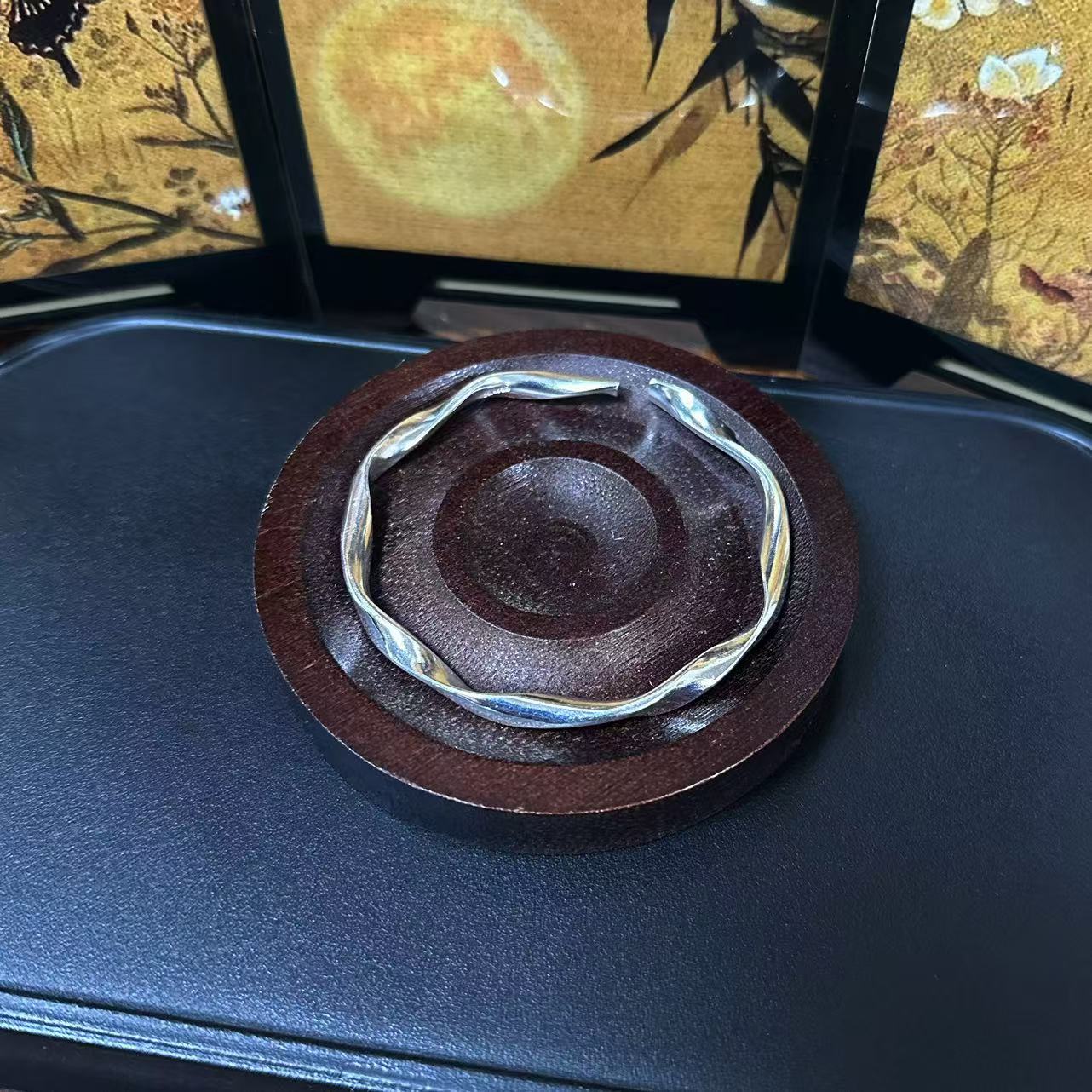 足银手镯 足银手镯随机手镯