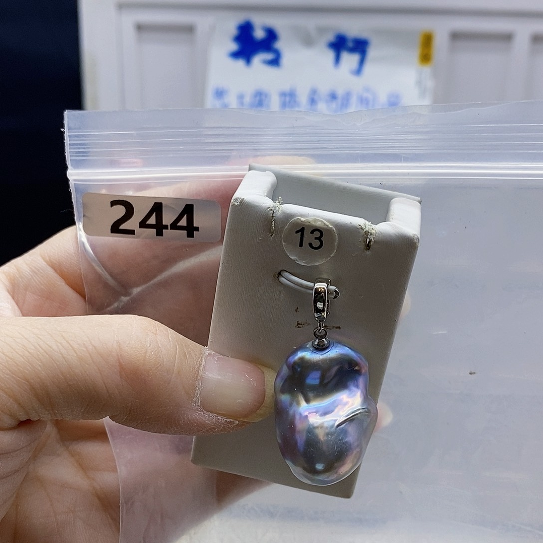 颈饰合金淡水珍珠