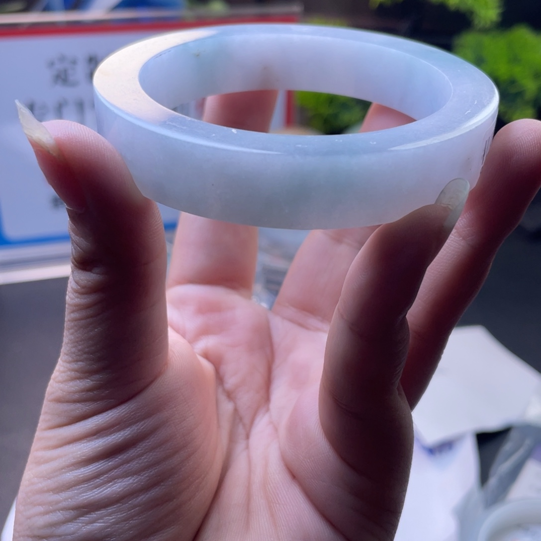 用***2未镶嵌定制翡翠翡翠手镯