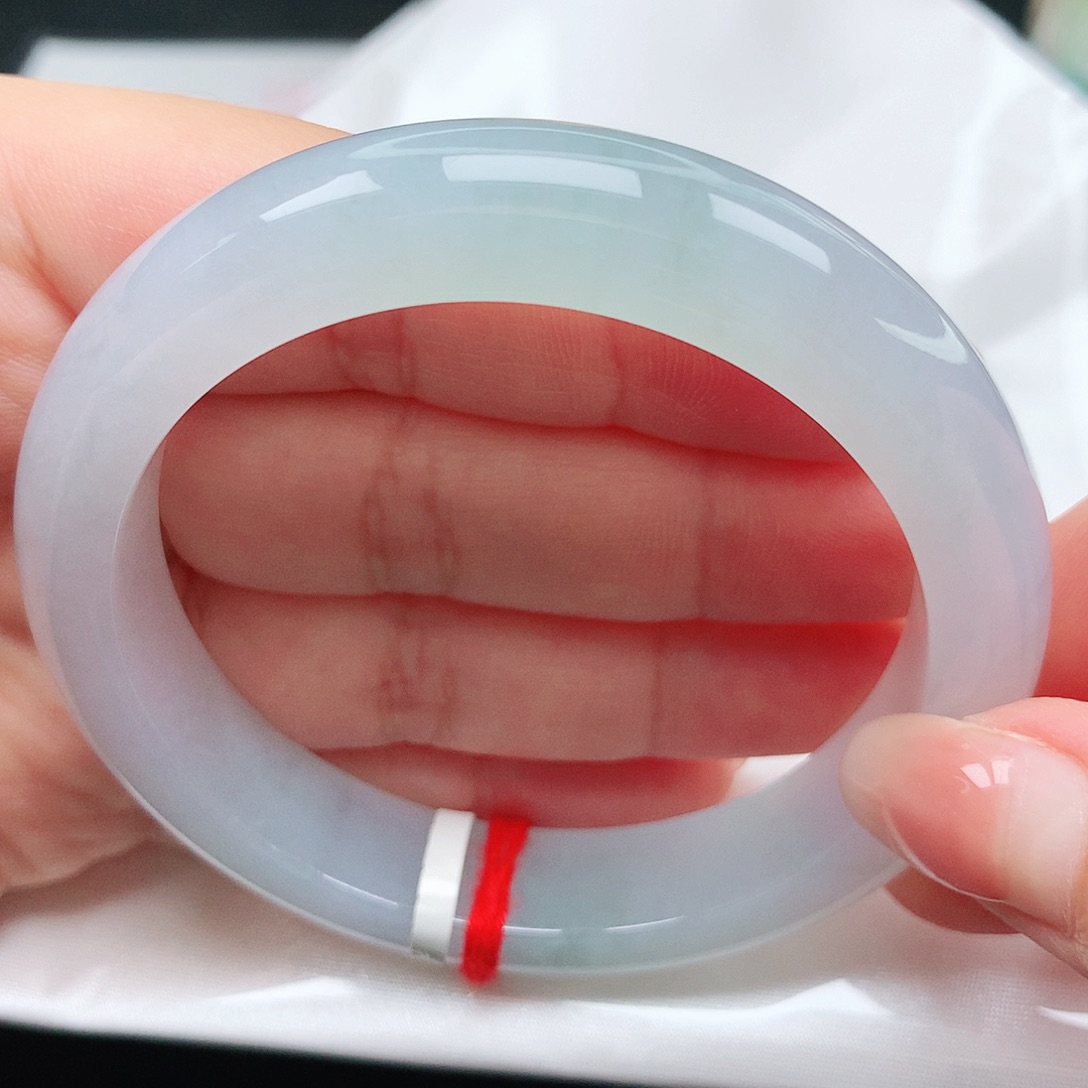 翡翠手镯未镶嵌冰胶果冻30