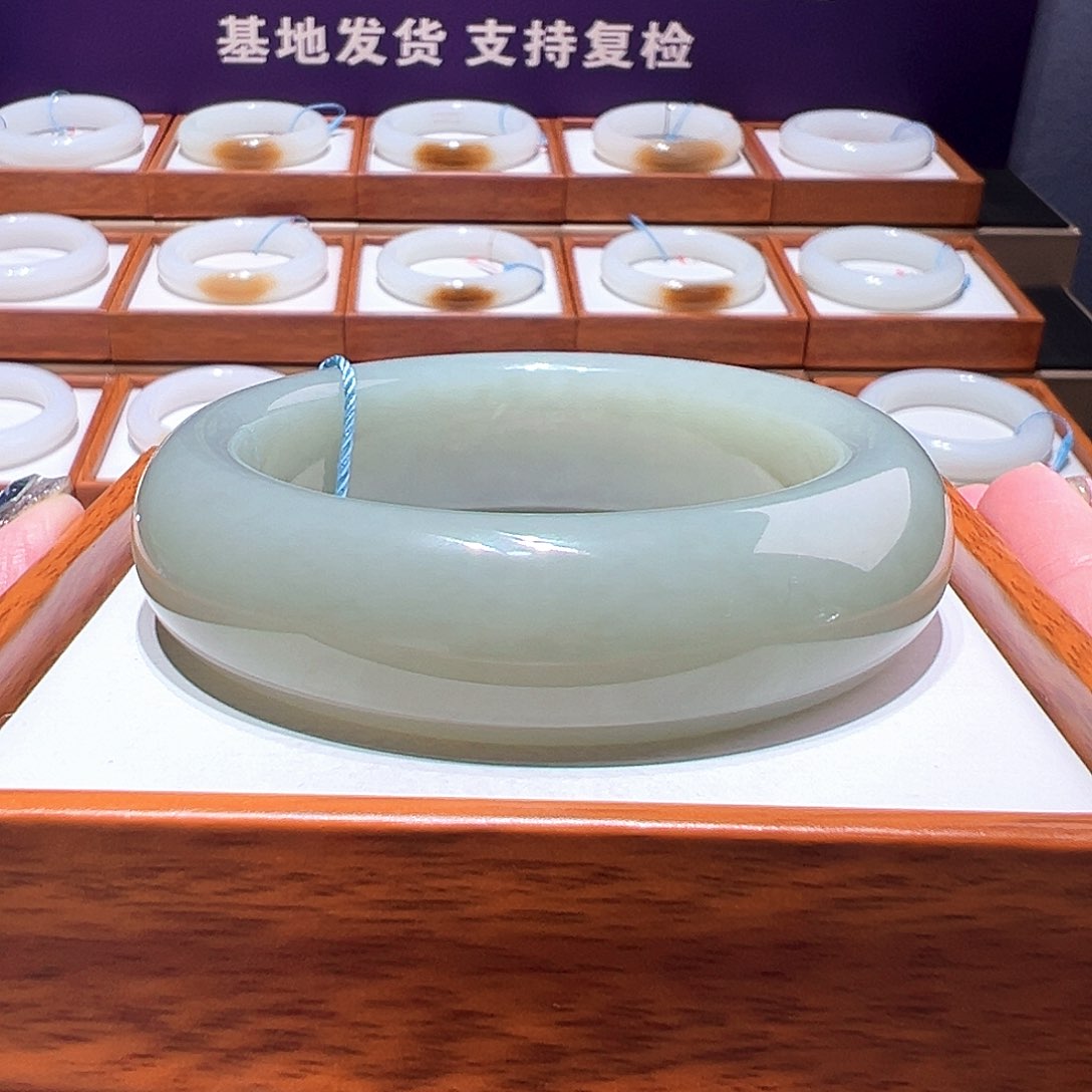 和田玉手镯 56 57未镶嵌