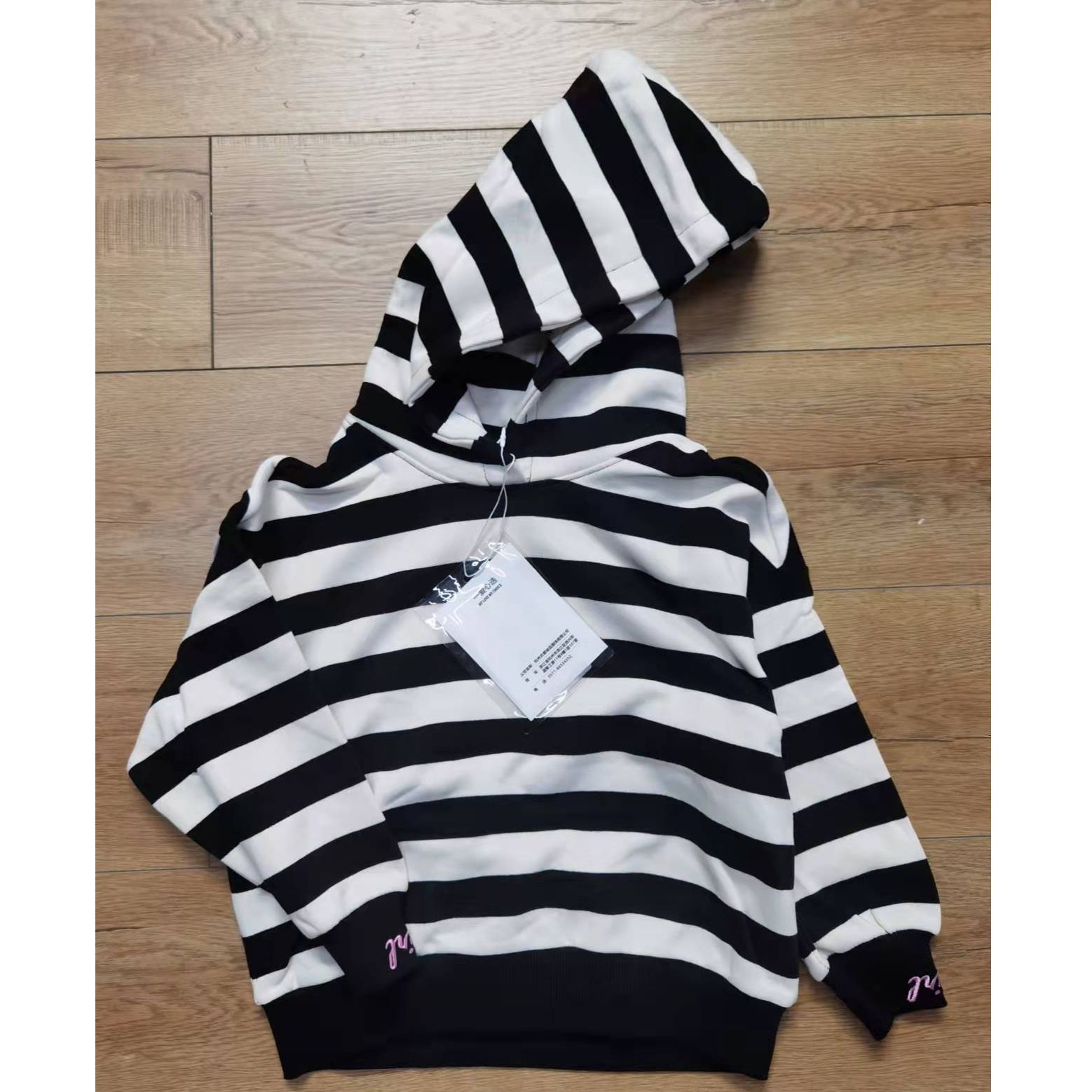 1821-13-1  E 连帽卫衣