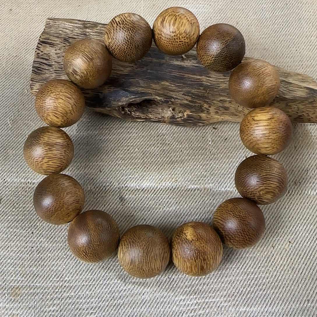 沉香沉香碎屑勾丝➕白棋母树16圆珠单圈收藏级20克