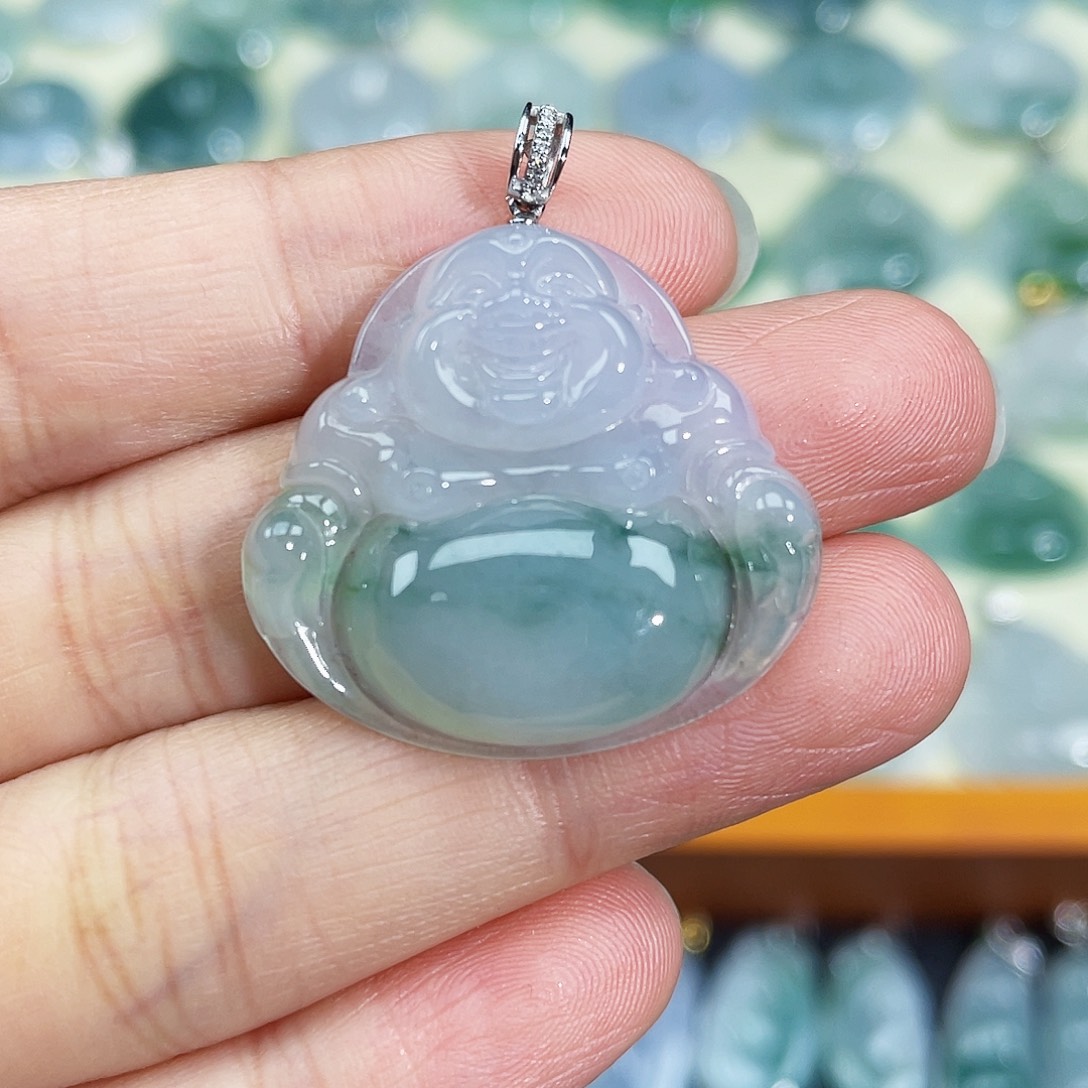 翡翠颈饰18K金镶嵌吊坠