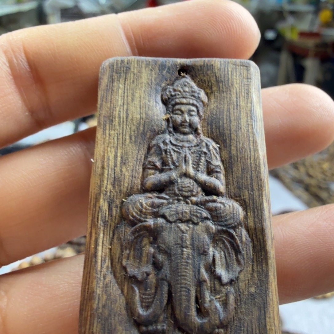 沉香沉香香囊普贤菩萨5.2克