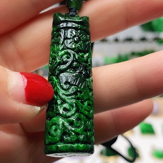 翡翠耳饰未镶嵌挂件