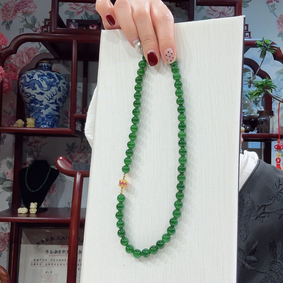 和田玉颈饰未镶嵌项链