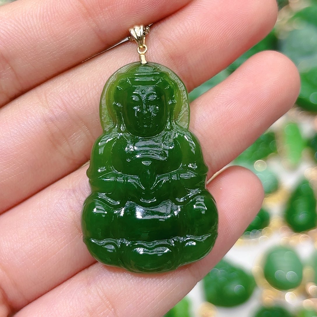 和田玉（碧玉）颈饰18K金镶嵌