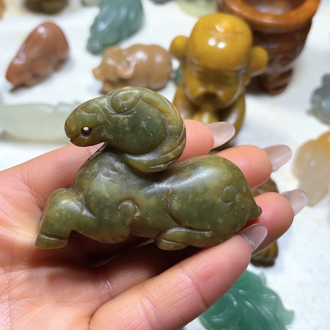 白玉菩提吊坠白玉菩提吊坠