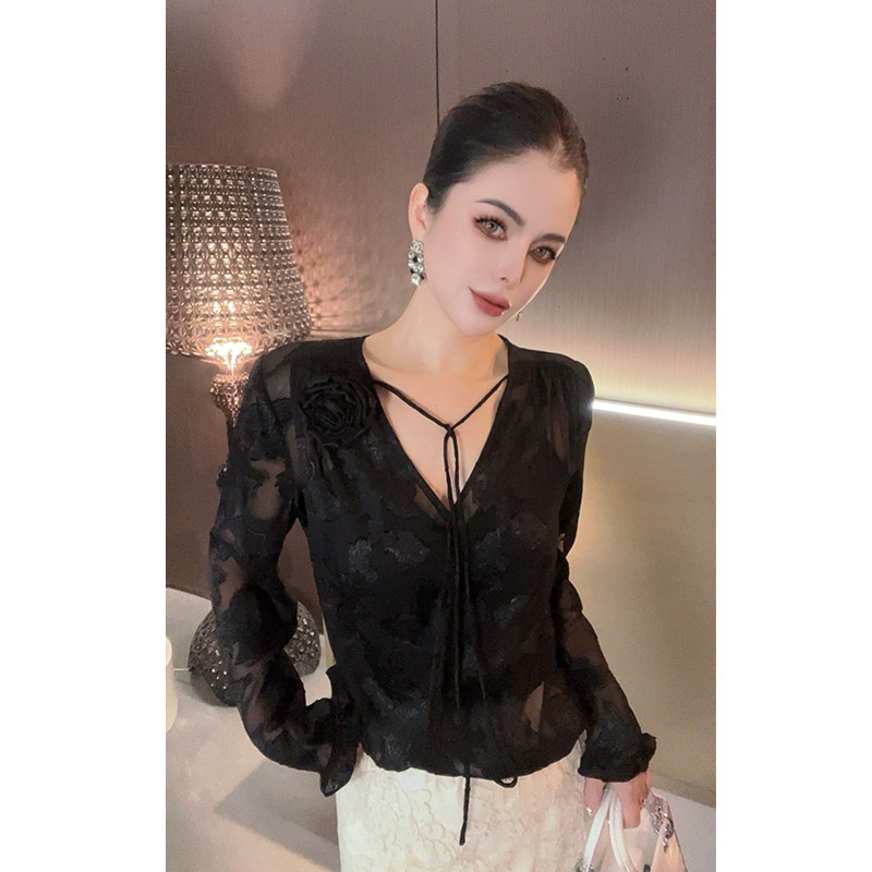 （特价）V领蝴蝶印花花朵绑带衬衫CS30386