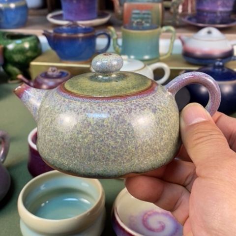 陶瓷半月壶1111111