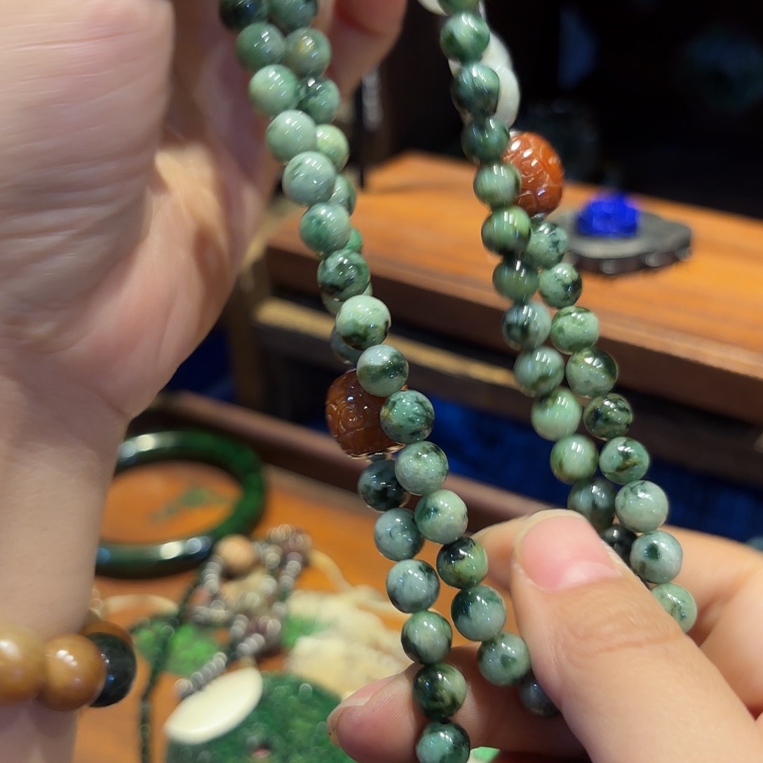 翡翠颈饰未镶嵌原创