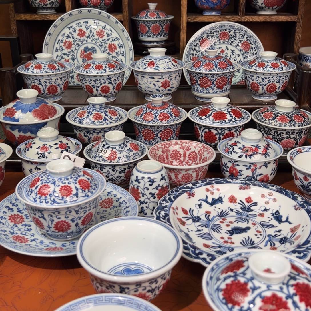 景德镇高温原矿釉里红手绘