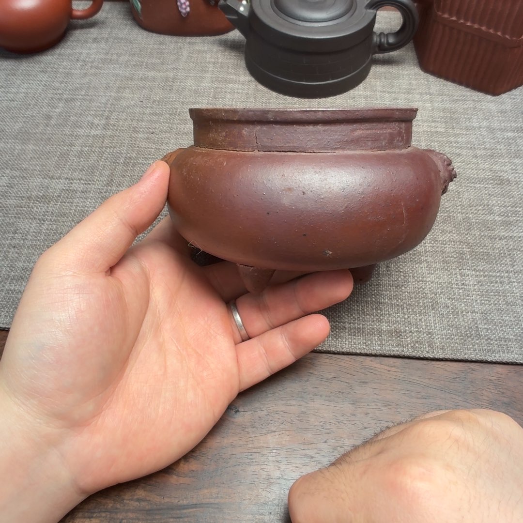 茶壶紫砂紫砂香炉。         