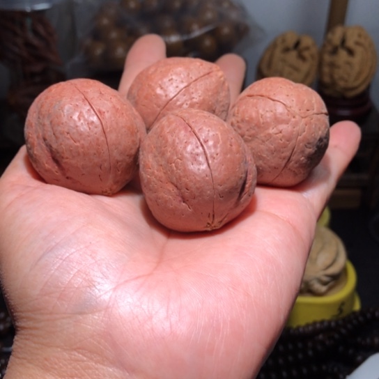 橄榄核吊坠三瓣金刚光头强4颗