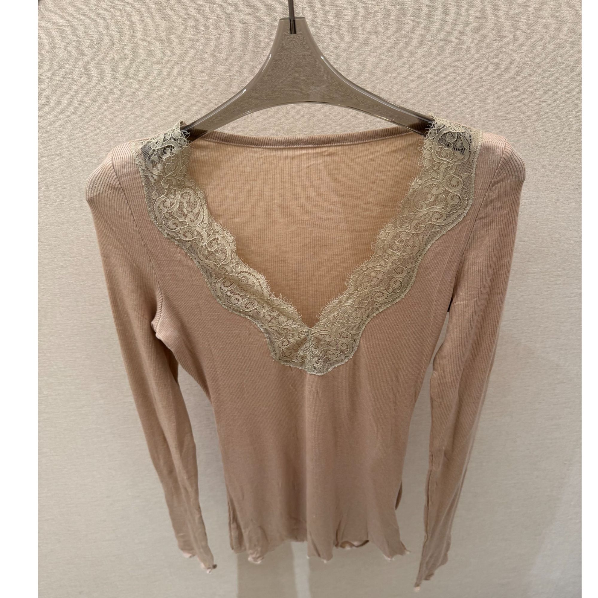 Amono-【暮雪白茶】气质款v领蕾丝系列御姐浪漫打底上衣