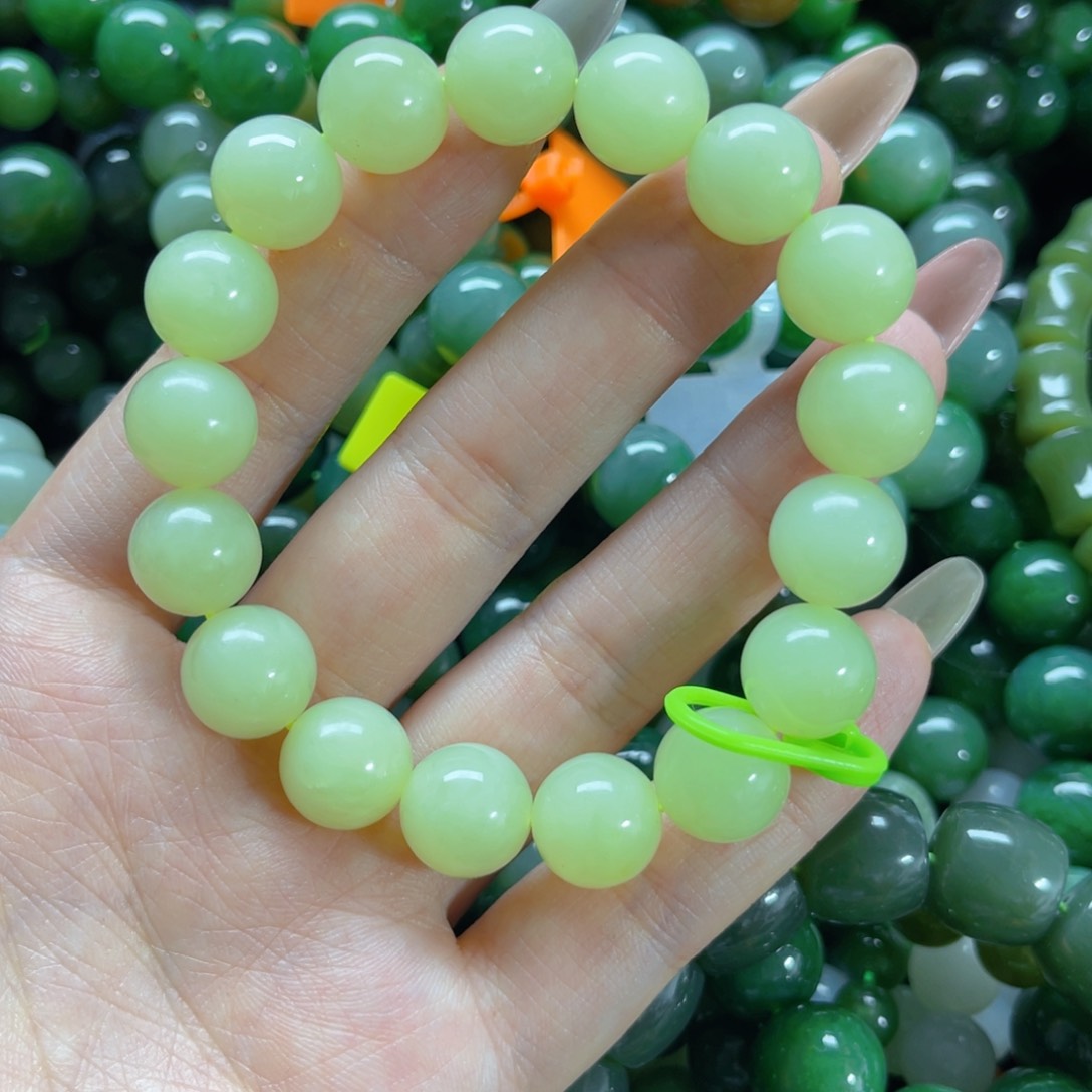 手链未镶嵌和田玉