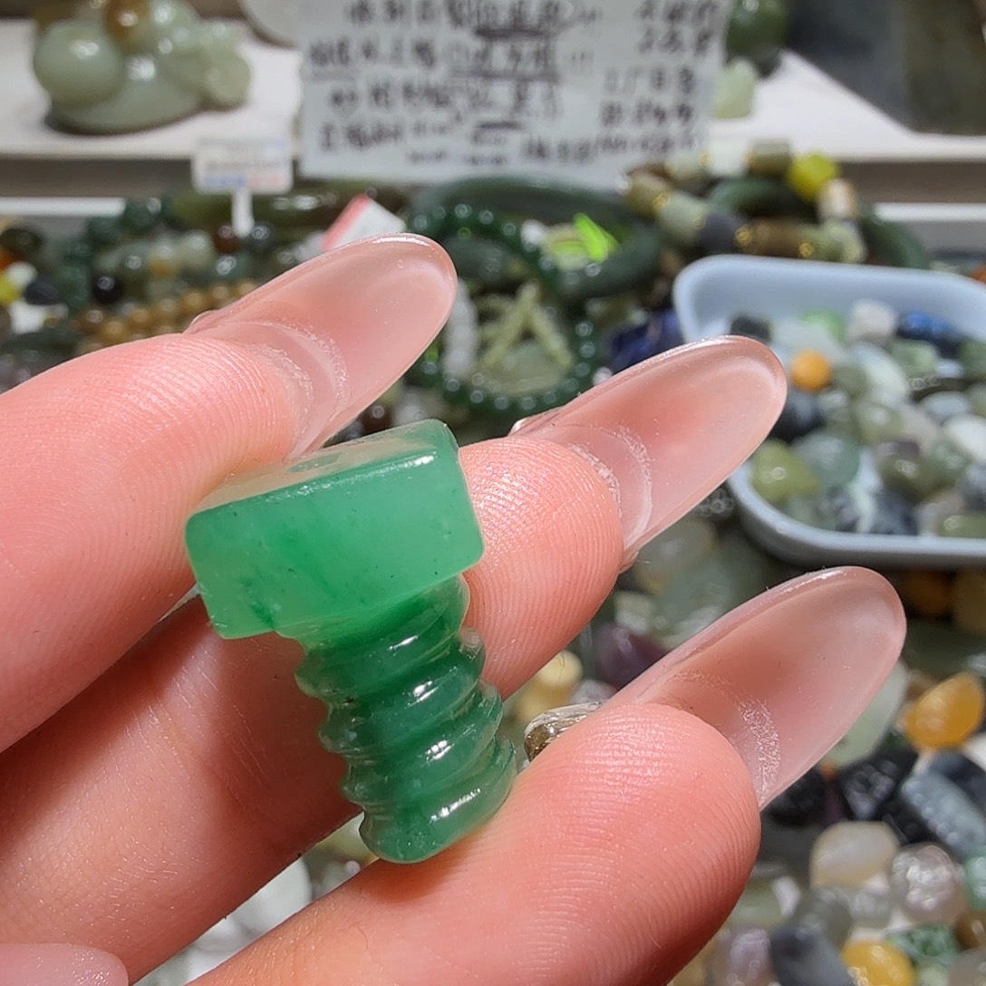 和田玉未镶嵌珠宝奇石