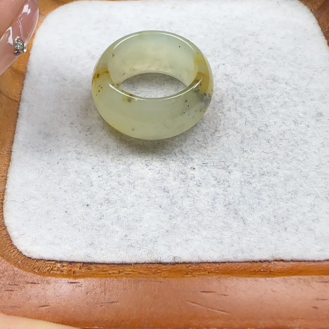 蛇纹石玉合金内径18.8瞌*龙