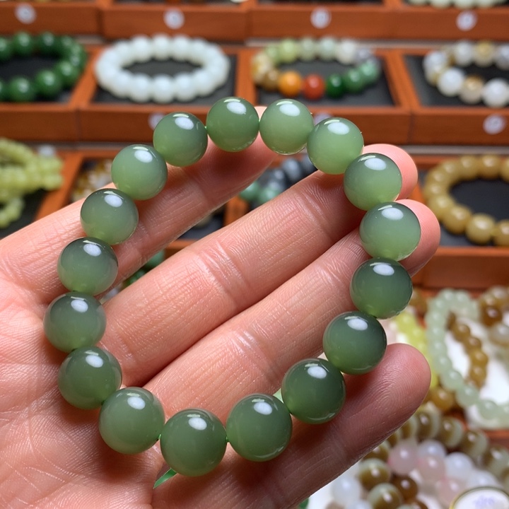 和田玉手串未镶嵌