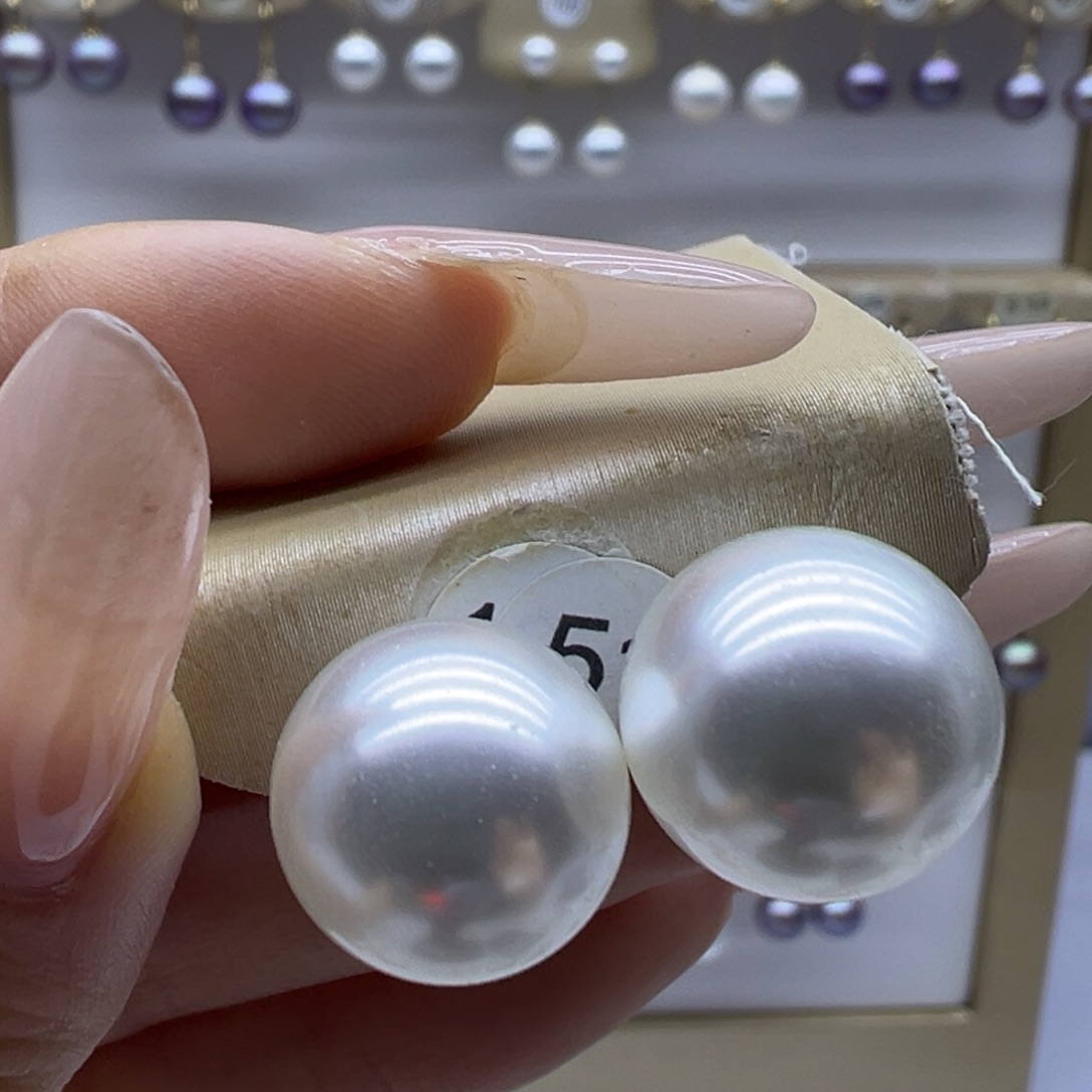 18K金镶嵌耳饰淡水珍珠