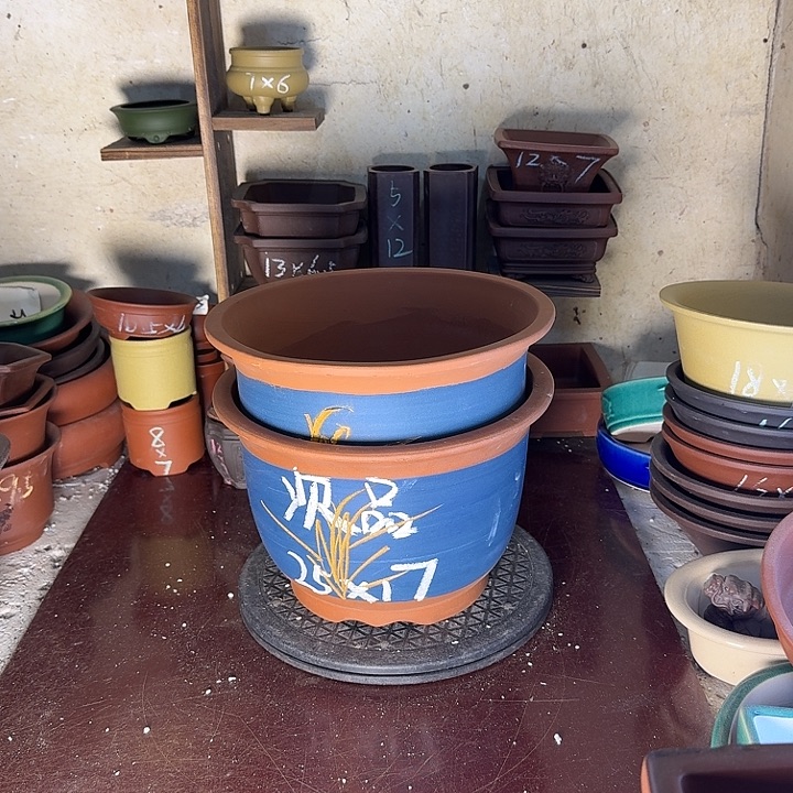 紫砂花盆，手工制作