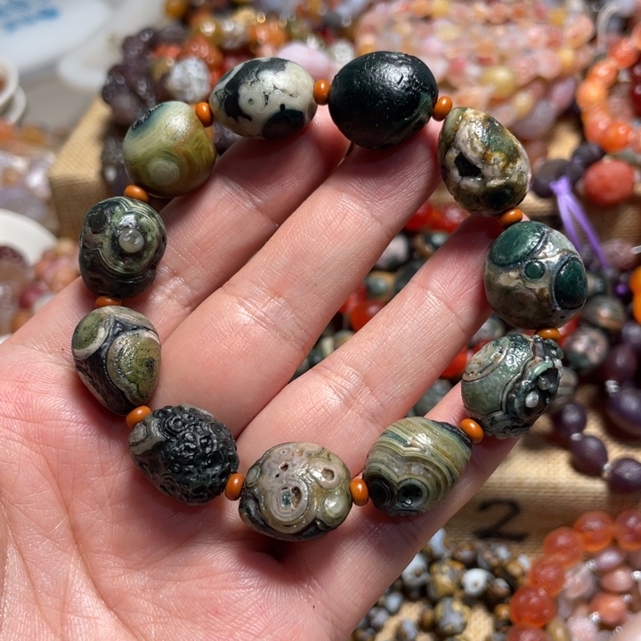 会***猪石英石非金属阿拉善原石