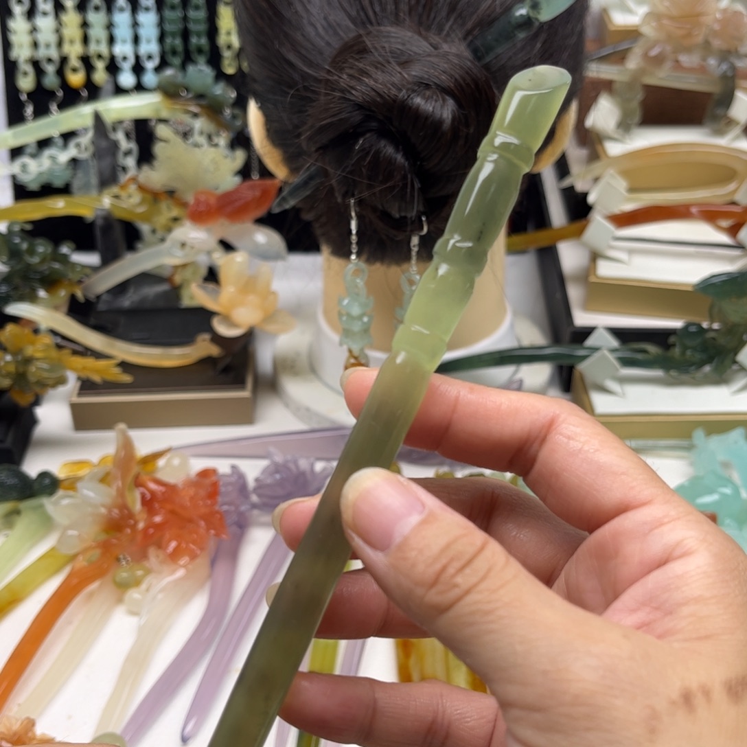 未镶嵌蛇纹石玉发簪