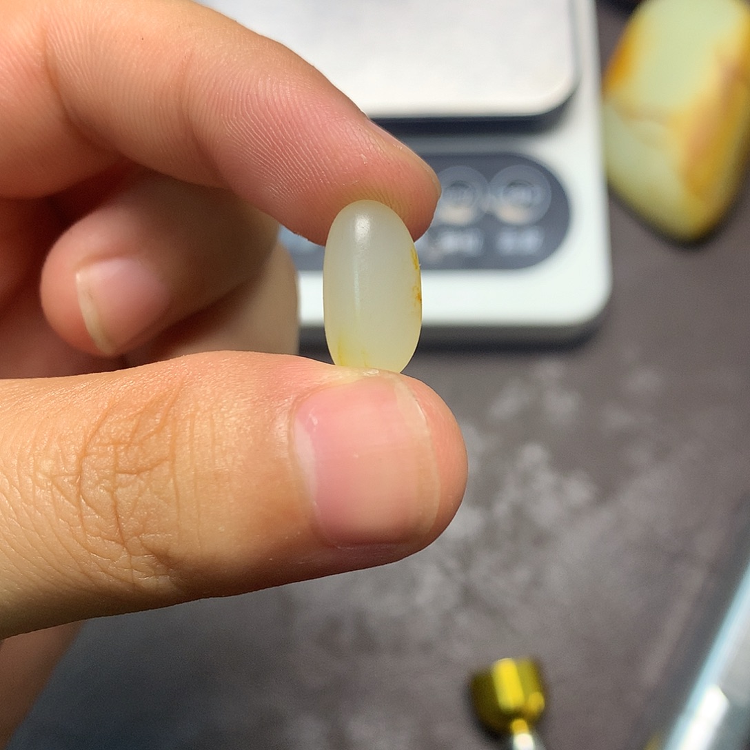 和田玉（糖玉）未镶嵌挂件