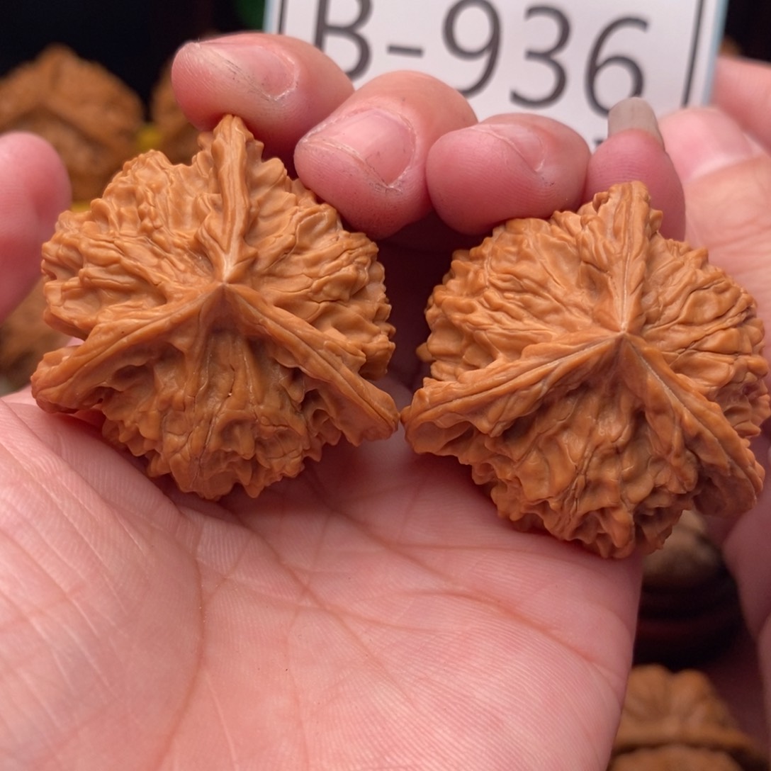 文玩核桃把件正奔38