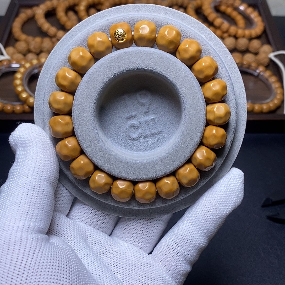 猴头核桃手串金标矮桩奶酪11左右20号