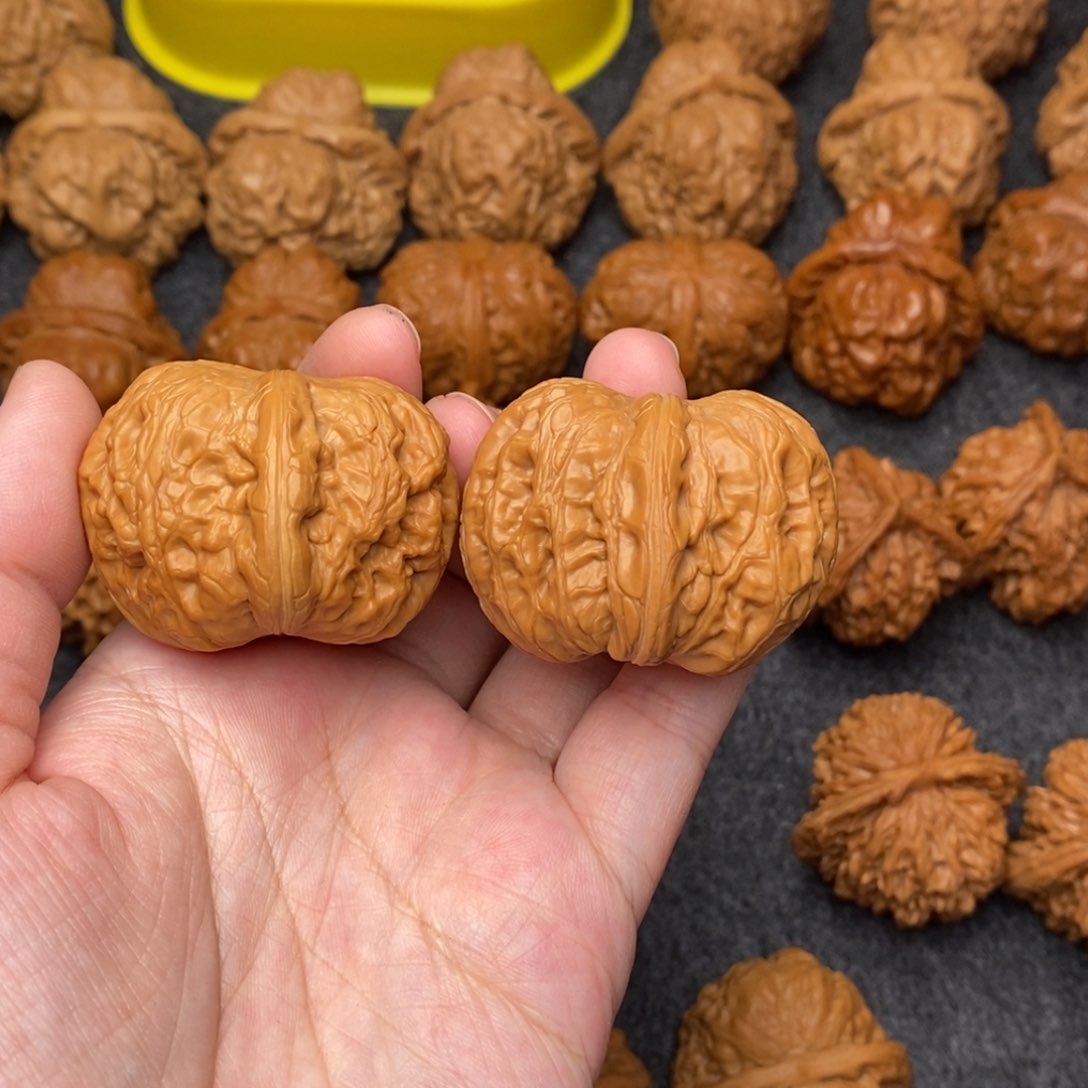 文玩核桃把件元宝41