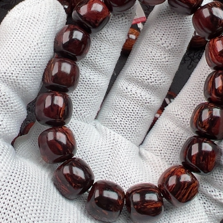 木雪*海南红降12*13黑金满油满香精品一档