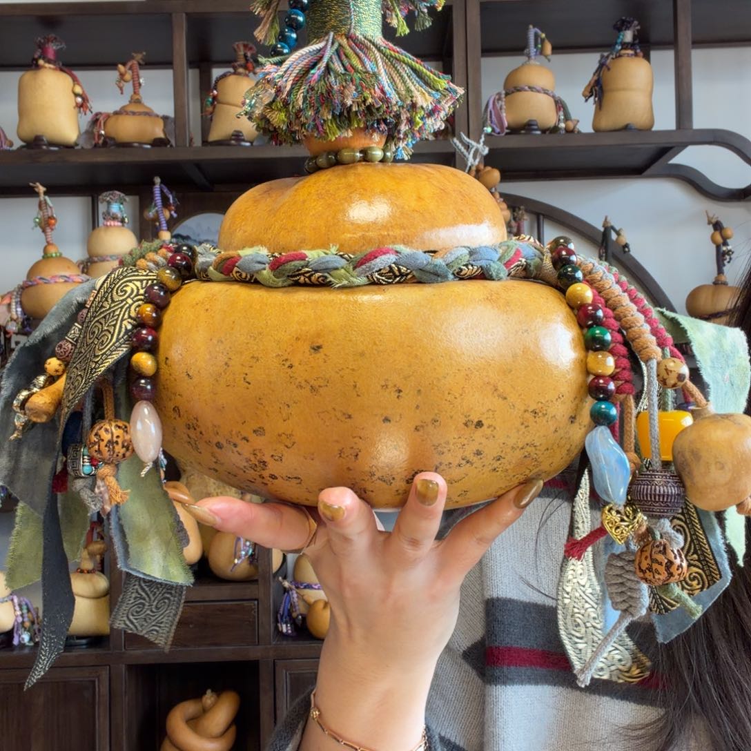 悟***元微瑕熊猫脸钱袋子葫芦摆件