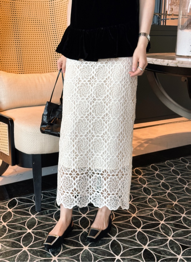 【蕾丝半裙】MEGANLE  重工镂空高腰修身半身裙2024269