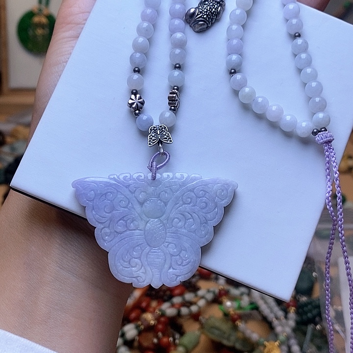 翡翠吊坠(赠链)未镶嵌蝴蝶一套13