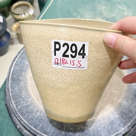 红陶景德镇手工工艺制作