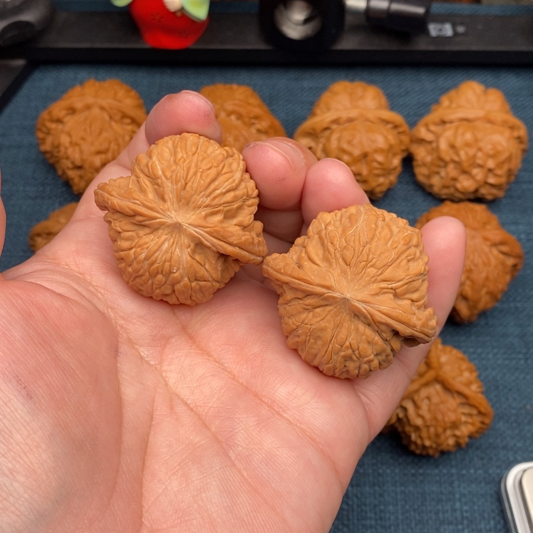 文玩核桃把件全品球磨40