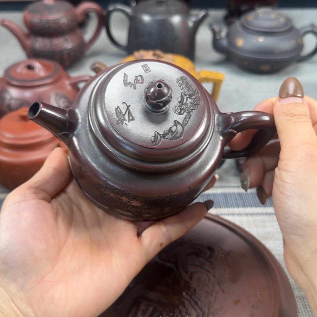 茶壶紫砂紫砂紫色紫砂