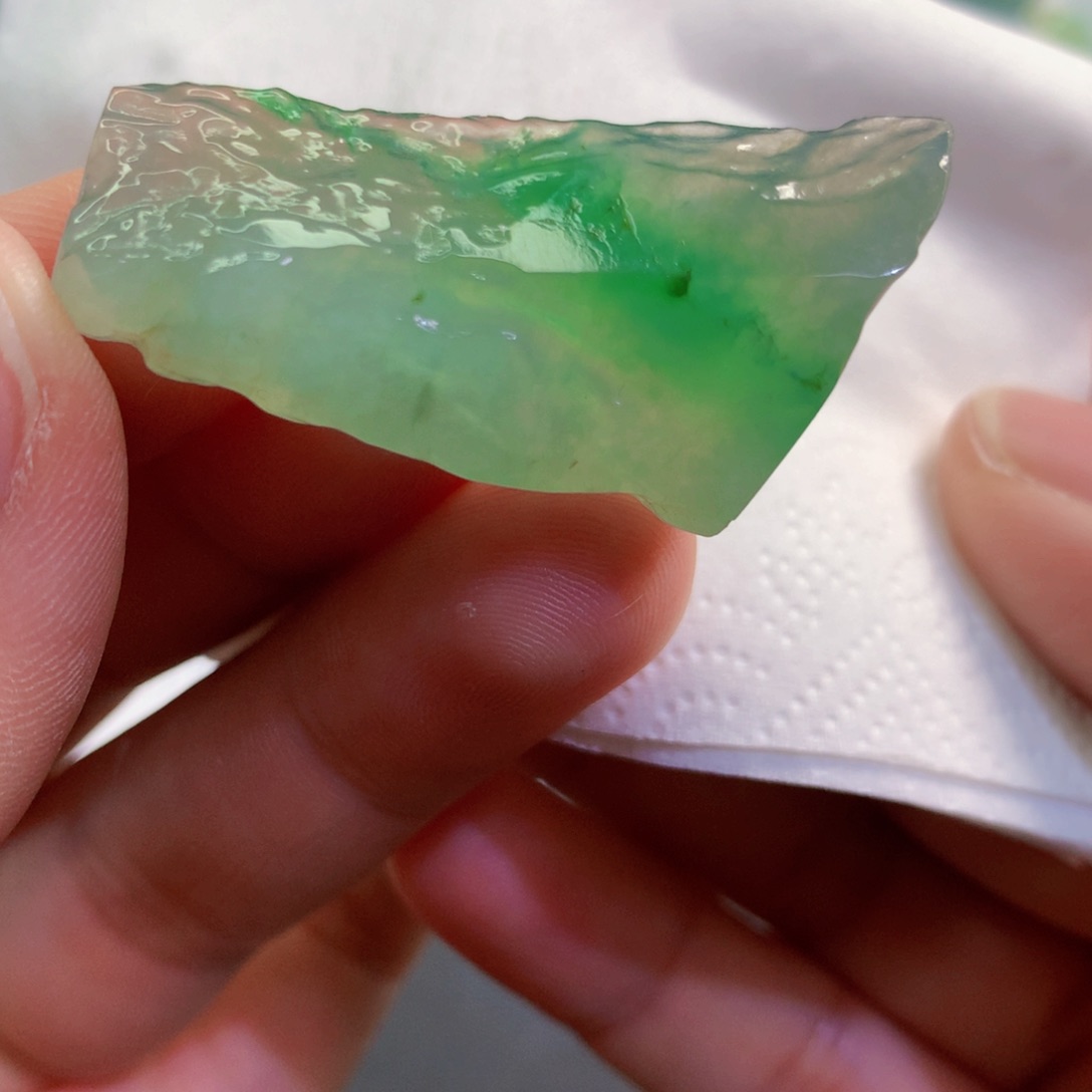 【闪购商品】翡翠吊坠(不含链)未镶嵌