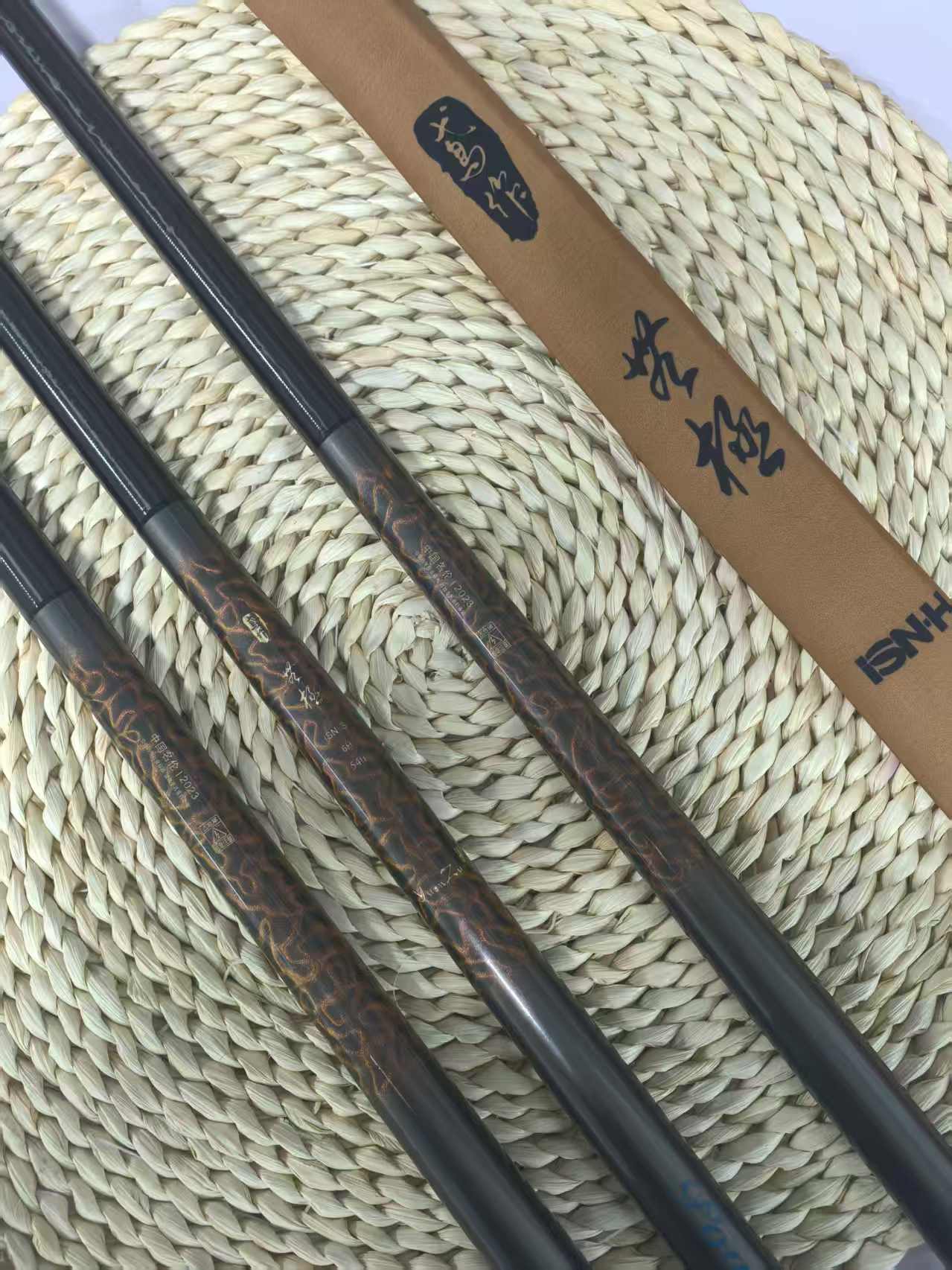3 威海 鸯作极 断码断号清仓库存杆19调28钓超轻超硬台钓