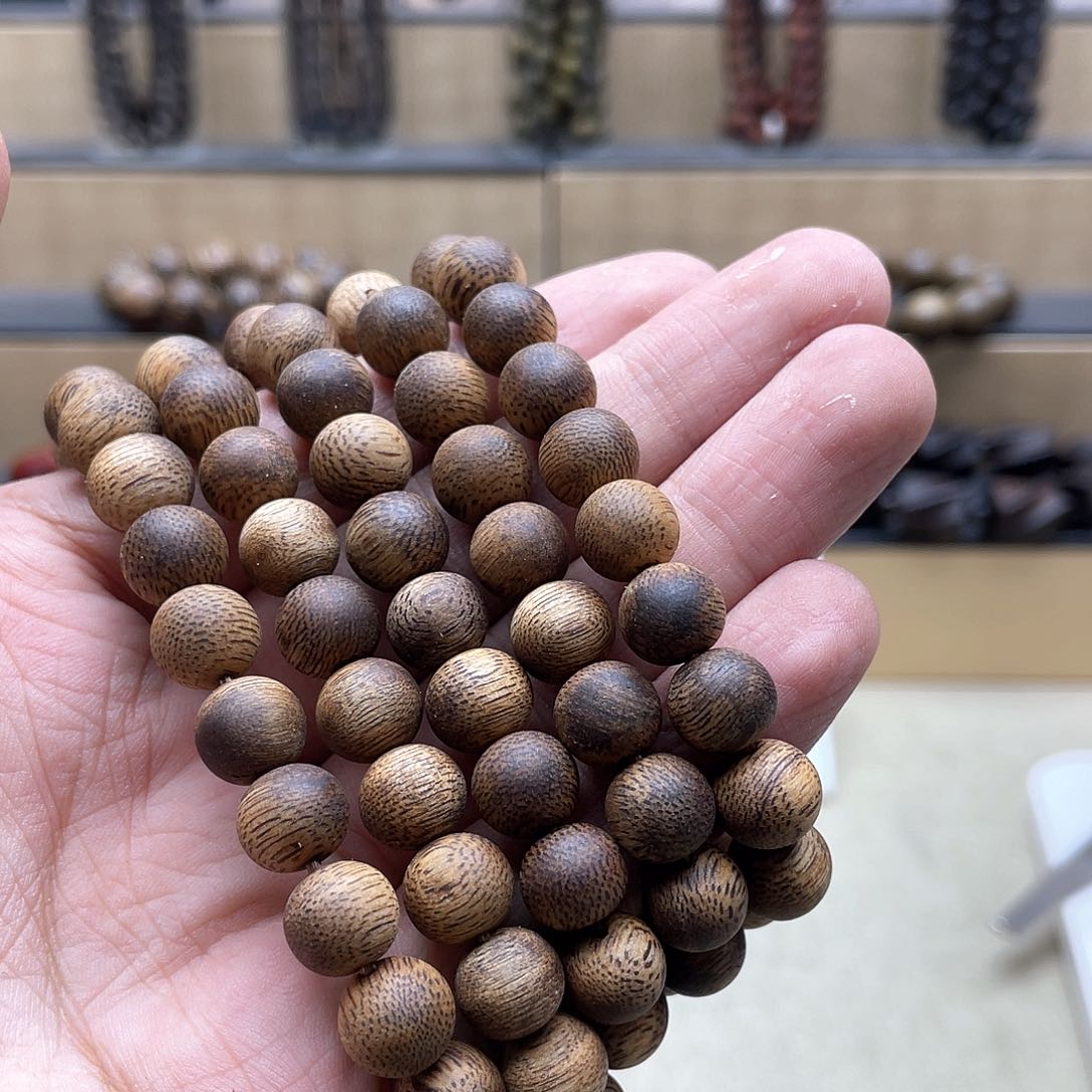 乌木类其他白奇手串6688