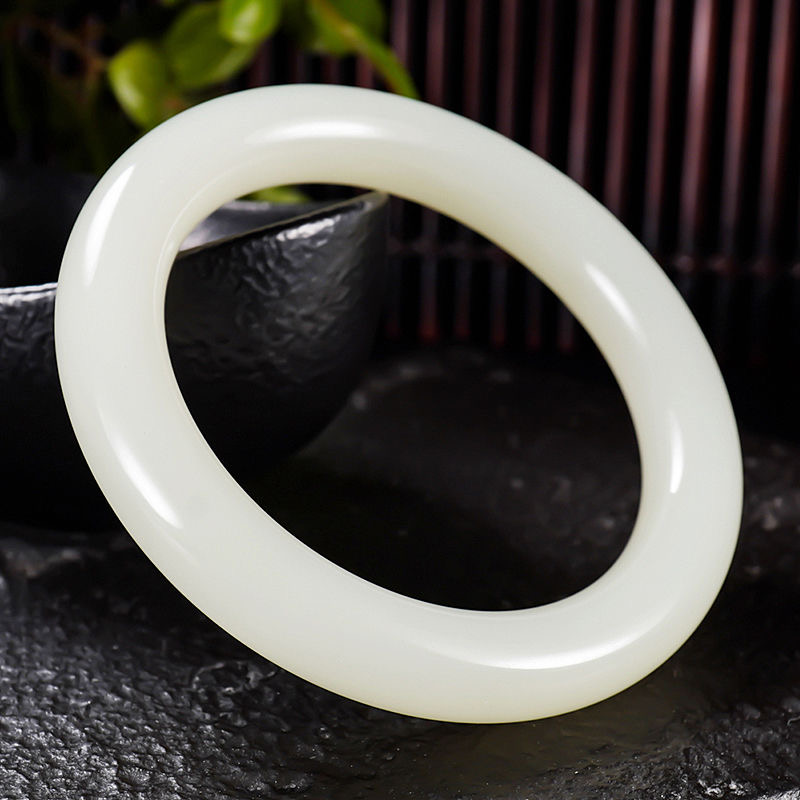 新疆精品和田玉手镯