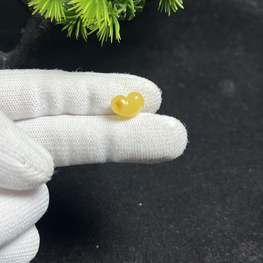 C1552天然蜜蜡精品屁桃尺寸11.8✖️7.5✖️8.3无优化支持复检