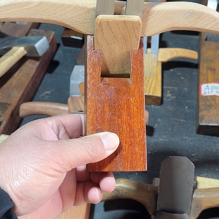 杨***三刨子……………………………………