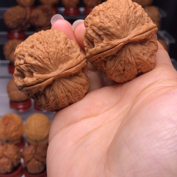 七***盛吊坠文玩核桃70霸王蟾