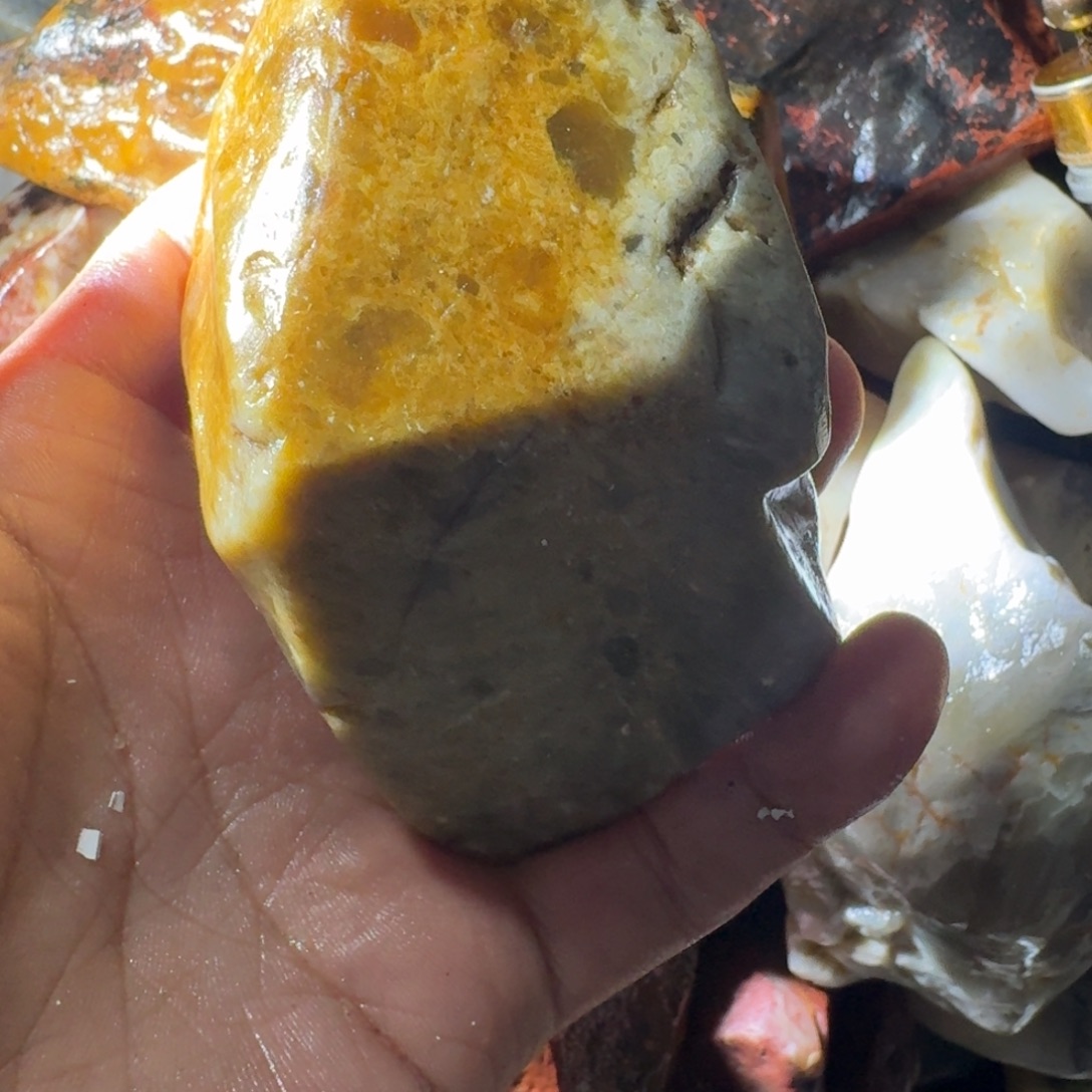 流***雨寿山石8998889988