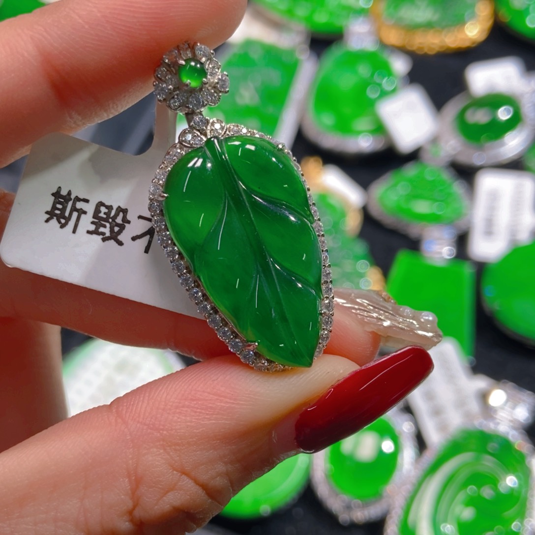 翡翠吊坠(不含链)银S925镶嵌