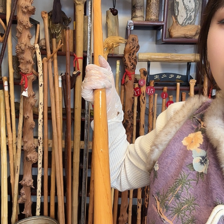 ༺***༻铁匠的故事在这里上演了一